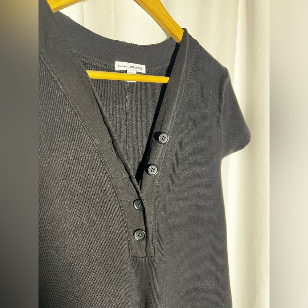 James Perse Standard Rib Henley Dress | 4 - Picture 5 of 8